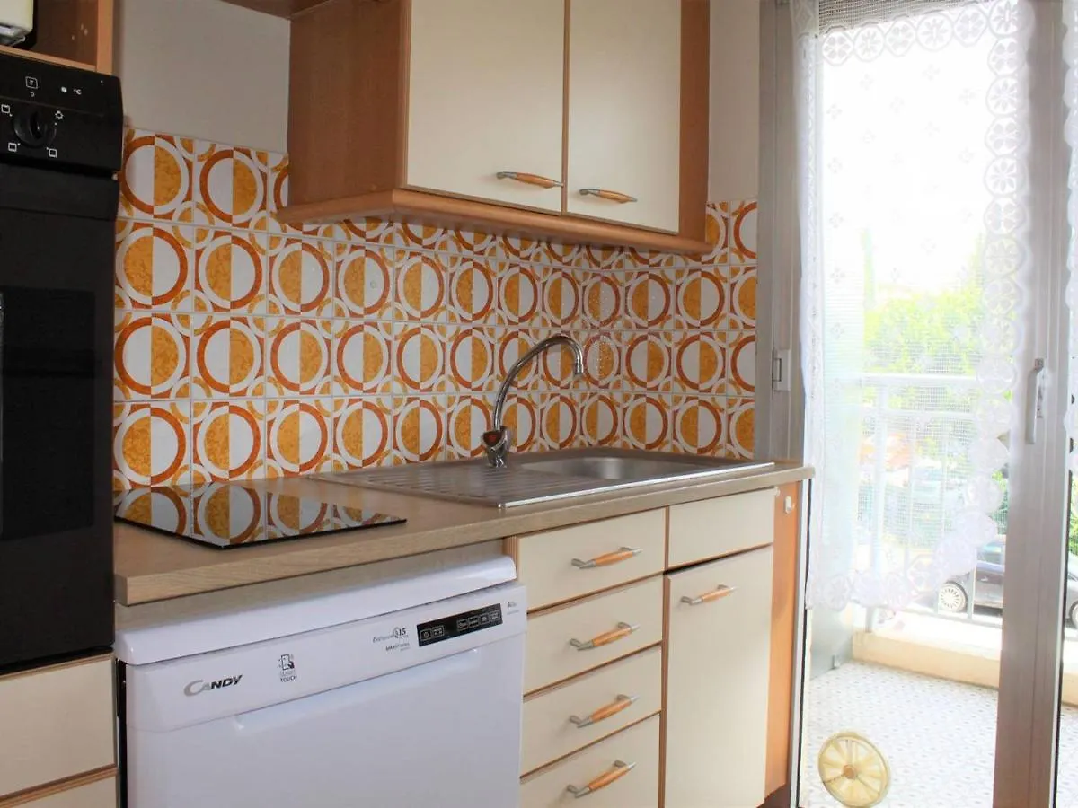 Apartment Studio Cosy Avec Terrasse Et Parking, A 30M De La Mer, Cagnes-Sur-Mer - Fr-1-252A-56